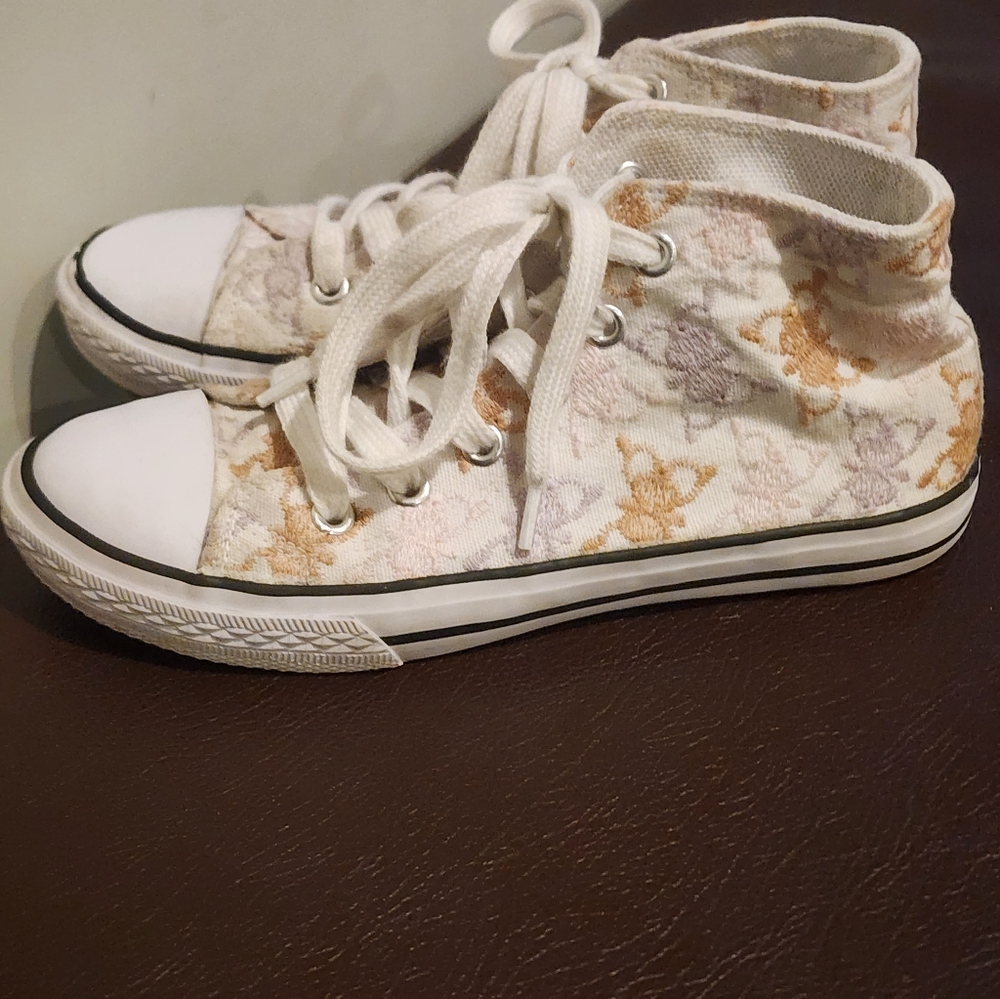 Cynthia Rowley girls hightop floral sneakers size 2